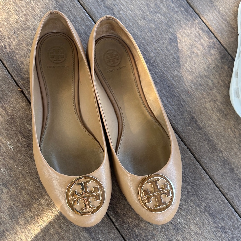 Tory Burch Beige Ballet Leather Flats